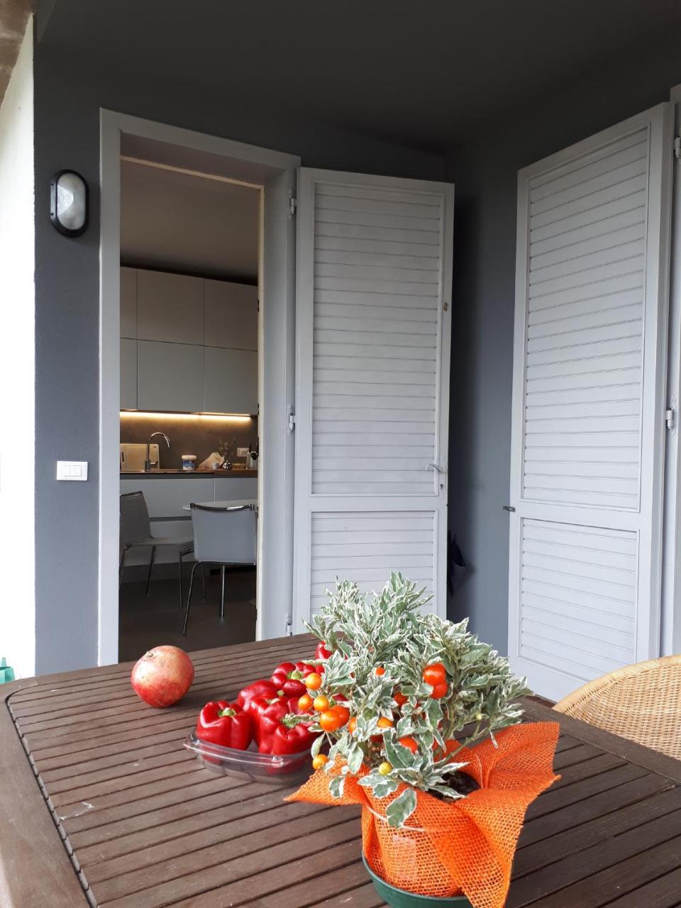 B&B La Mansardina Торри-ди-Квартезоло Экстерьер фото
